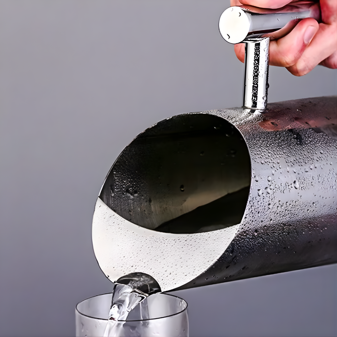 AURUMÉ Serveringskanna i guld & silver – 2 L